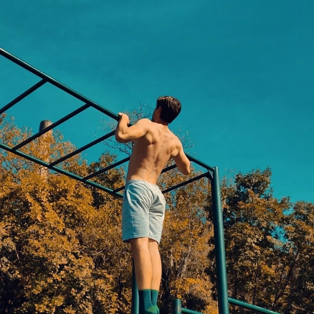 Noel Okanović portret u fitness studiju